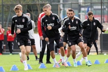 Beşiktaş derbi hazırlıklarına başladı