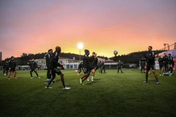 Beşiktaş, Göztepe maçı hazırlıklarını tamamladı