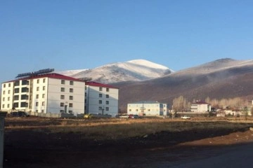 Bingöl'ün yüksek kesimlerine kar düştü