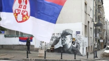 'Bosna Kasabı' Mladic’in Sırbistan'daki duvar resimleri protestolara rağmen kaldırılm