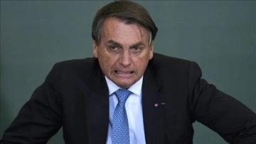 Brezilya Devlet Başkanı Bolsonaro, bağırsak düğümlenmesi nedeniyle hastaneye kaldırıldı