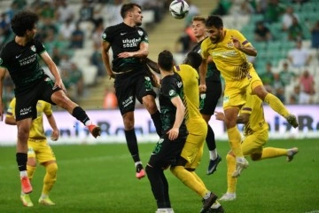 Bursaspor ilk 7 haftayı unutmak istiyor