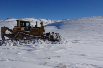 Çığ riski bulunan mahallelere 15 gün sonra ulaşıldı