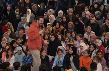 &Ccedil;OCUKLAR ŞAHİNBEY MİLLET CAMİ&rsquo;NDE SERTA&Ccedil; ABİ İLE BULUŞTU