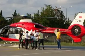 Diyaliz hastası kadın ambulans helikopterle hastaneye yetiştirildi