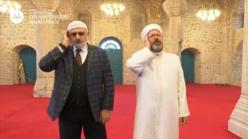 Diyanet İşleri Başkanı Erbaş, Şuşa'da ezan okudu