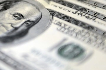 Dolar 9,27 seviyesinde