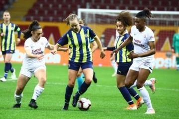 Dostluk derbisinde Fenerbahçe farklı kazandı