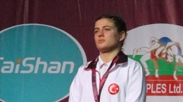 Eda Tekin, 23 Yaş Altı Dünya Güreş Şampiyonası'nda üçüncü oldu