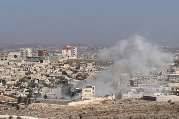 Esad rejimi İdlib'i vurdu: 3 ölü, 10 yaralı