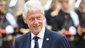 Eski ABD Başkanı Clinton enfeksiyon nedeniyle hastanede tedavi görüyor