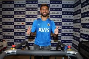 Fenerbahçe, Diego Rossi’yi kiralık olarak kadrosuna kattı