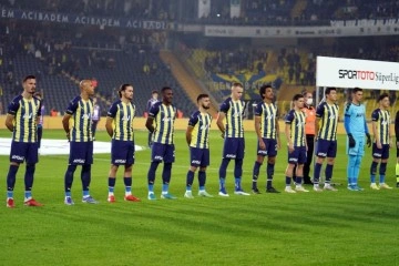 Fenerbahçe geçen sezona göre düşüşte