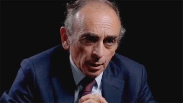 Fransa'da aşırı sağcı Zemmour'un mitinginde 'ırkçılık karşıtlarına saldırıya' so