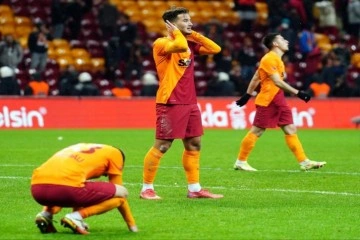 Galatasaray ligde 6 maçtır kazanamıyor