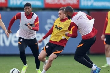 Galatasaray'da milli oyuncular antrenmanda yer aldı