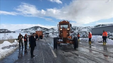 Gaziantep Valisi Gül TAG Otoyolu'nun 1-2 saat içinde tamamen açılacağını söyledi