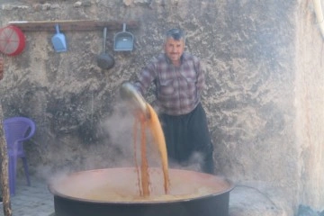 Gaziantep’te üzüm pekmezi mesaisi