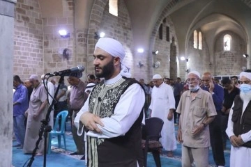 Gazze’deki Büyük Ömer Camii aydınlatıldı