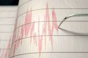 Hakkari'de 3,9 büyüklüğünde deprem