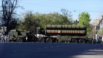 Hindistan, Çin'e karşı S-400 hava savunma sistemini nisanda aktif hale getirecek