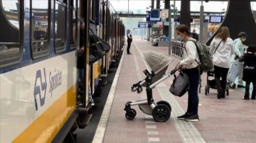 Hollanda'da Kovid-19 nedeniyle getirilen kısmi kapanma 1 ay uzatıldı