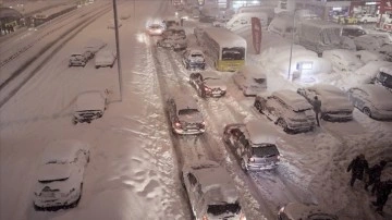 İçişleri Bakanı Soylu ile Ulaştırma ve Altyapı Bakanı Karaismailoğlu İstanbul'a gidiyor