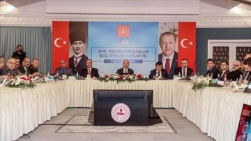 İçişleri Bakanı Soylu, STK temsilcileriyle Göç İstişare Toplantısı'nda bir araya geldi