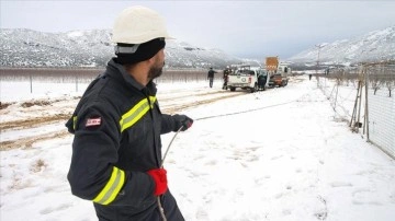 Isparta'daki enerji dağıtım işçileri zorlu mesailerini anlattı: Afete karşı savaş verdik