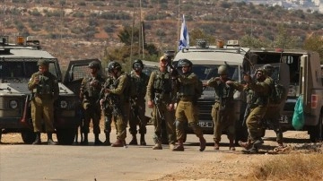 İsrail güçleri Batı Şeria'da 3 Filistinli genci yaraladı