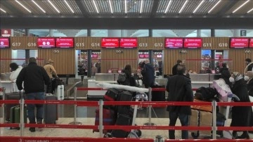 İstanbul Havalimanındaki üçüncü pist de kullanıma açıldı