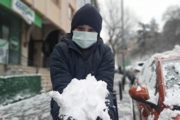 İstanbul’da karın keyfini yine en çok çocuklar çıkardı