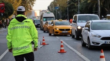 İstanbul'da yarın bazı yollar trafiğe kapatılacak