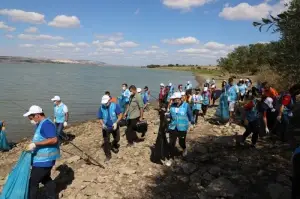 İstanbul’un içme suyu havzasını çöplüğe çevirdiler