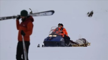 JAK timleri Hesarek Kayak Merkezi'nde huzur ve güvenliği sağlıyor