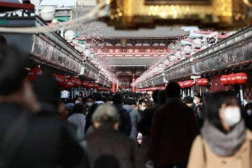 Japonya’da 6’ncı Covid-19 dalgasında vaka sayıları 8 kat arttı