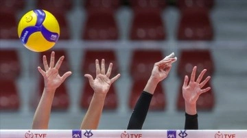 Kadınlar AXA Sigorta Kupa Voley'de çeyrek final heyecanı başlıyor