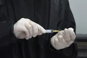 Kanada'da kamu hizmeti çalışanlarına Covid-19 aşısı zorunlu olacak