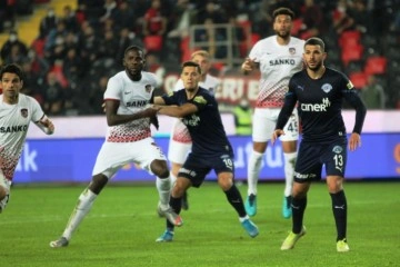 Kasımpaşa Süper Lig’de ilk peşinde