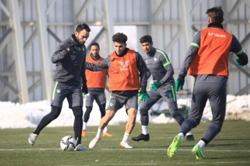 Konyaspor, Beşiktaş’a hazırlanıyor