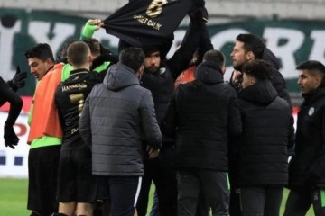 Konyaspor golü attı, Ahmet Çalık’ı andı