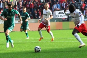 Konyaspor ile Gaziantep FK 6. randevuda