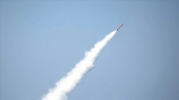 Kuzey Kore, Hwasong-12 'uzun menzilli balistik füze' denediğini duyurdu