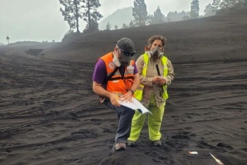 La Palma Adası’nda külden tepeler oluştu