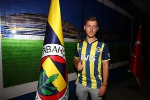 Max Meyer, Fenerbahçe'de