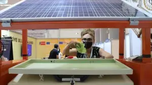 Meslek liseliler atıkları gübreye dönüştüren solar makine geliştirdi