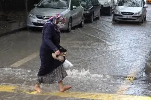 Meteoroloji'den çok sayıda il için sarı ve turuncu uyarı! 3 Eylül 2021 hava durumu