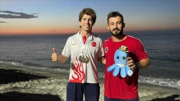 Milli sporcu Derin Toparlak'tan bu kez dünya üçüncülüğü