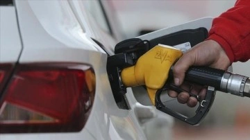 Motorin ve LPG'de indirimler pompa fiyatına yansımaya başladı