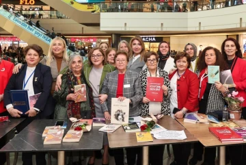 BAŞKAN FATMA ŞAHİN KADIN &Ccedil;ALIŞANLARLA BİR ARAYA GELDİ